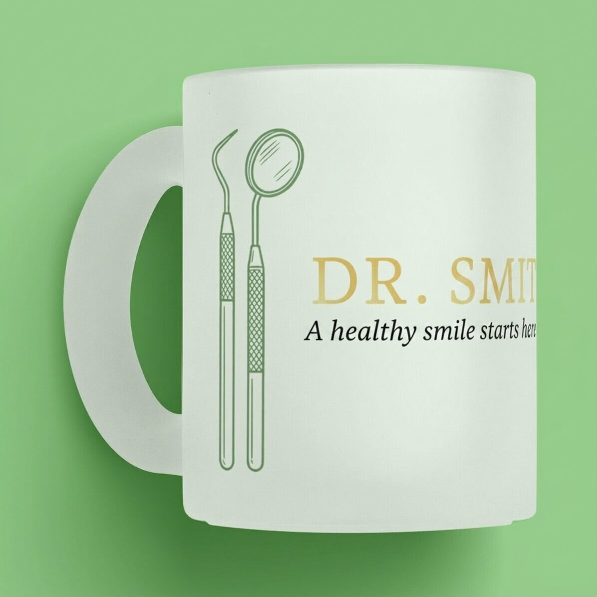 Spersonalizowany kubek z napisem – Golden Dentist
