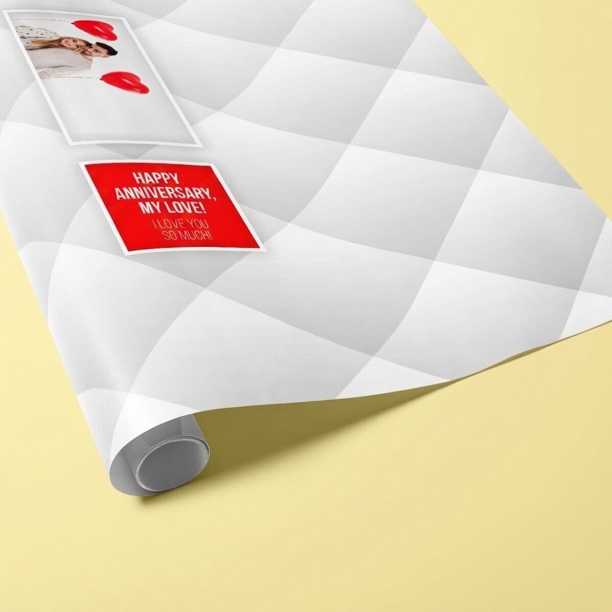 Papier do pakowania prezentów z własnym zdjęciem i tekstem