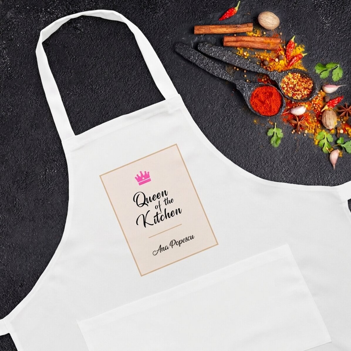 Spodnie białe na zamówienie – Queen Of The Kitchen