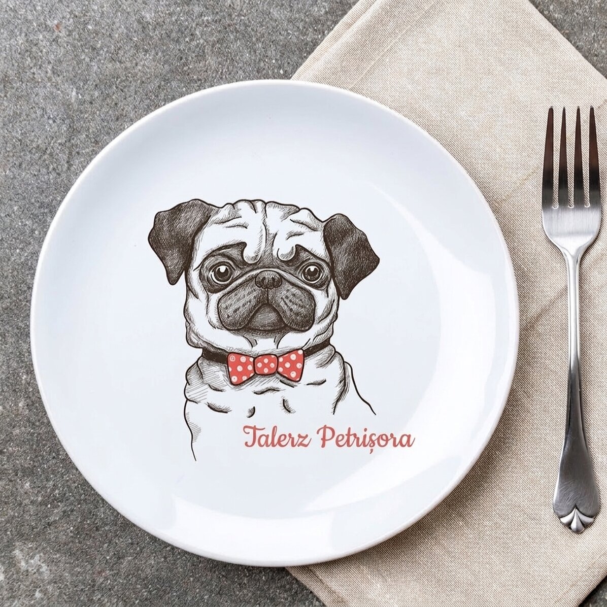 Spodek z indywidualnym napisem – Pug life