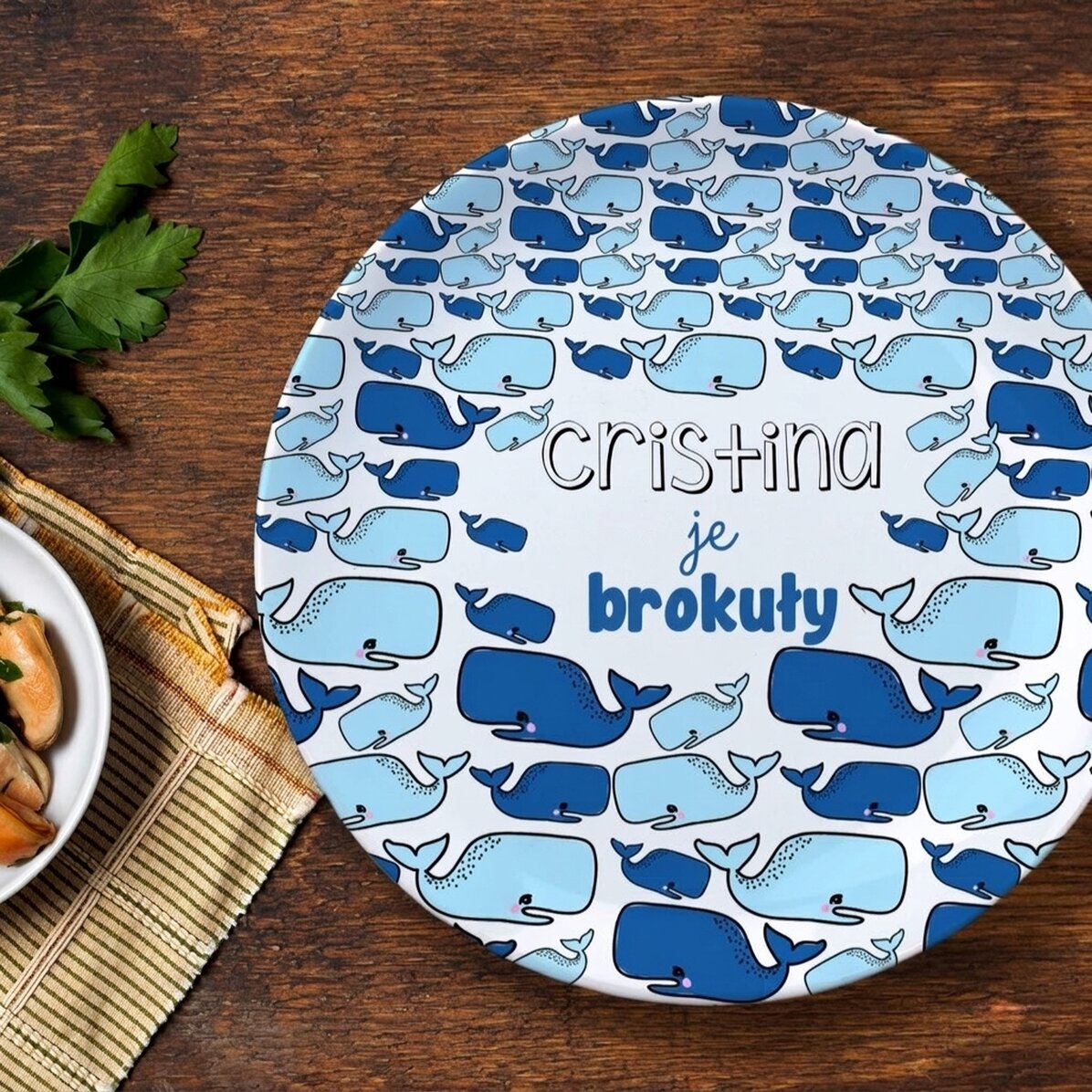 Spodek z indywidualnym napisem – Whale