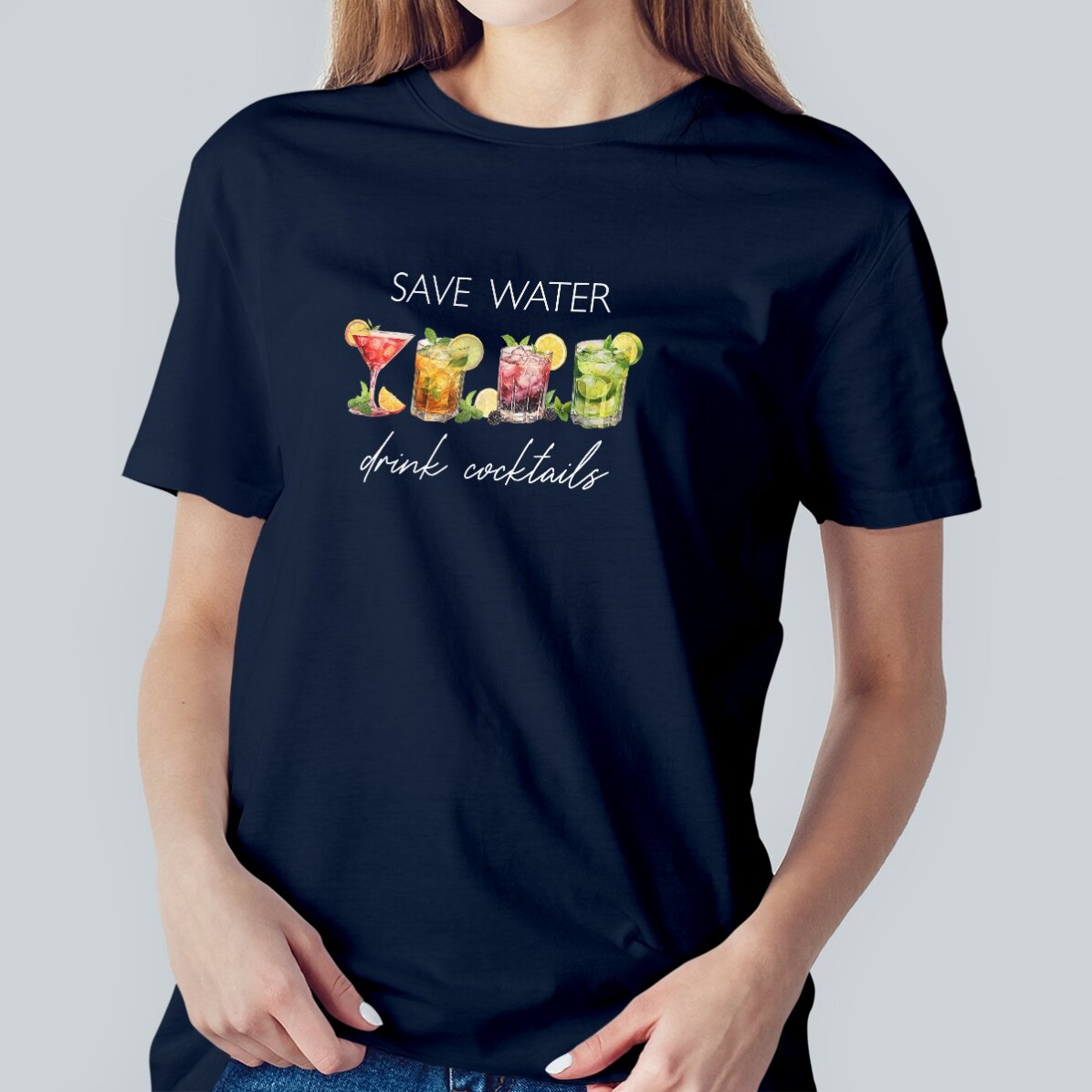 Bawełniana koszulka z nadrukiem – „Save water, drink cocktails”