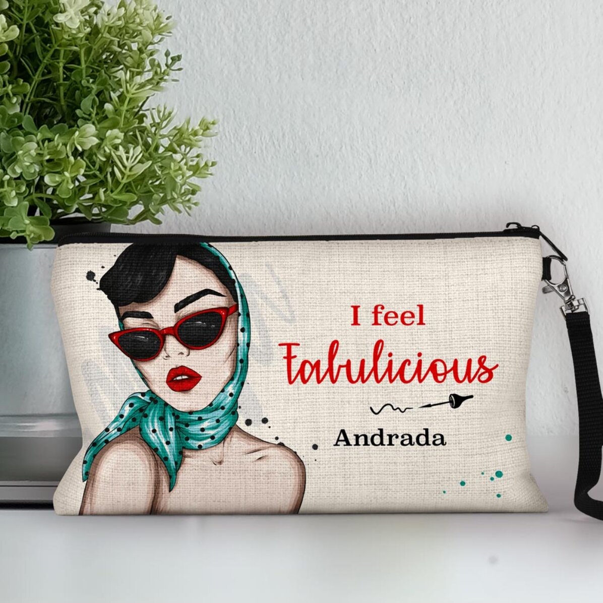 Spersonalizowany zestaw do makijażu z napisem „I feel Fabulicious”