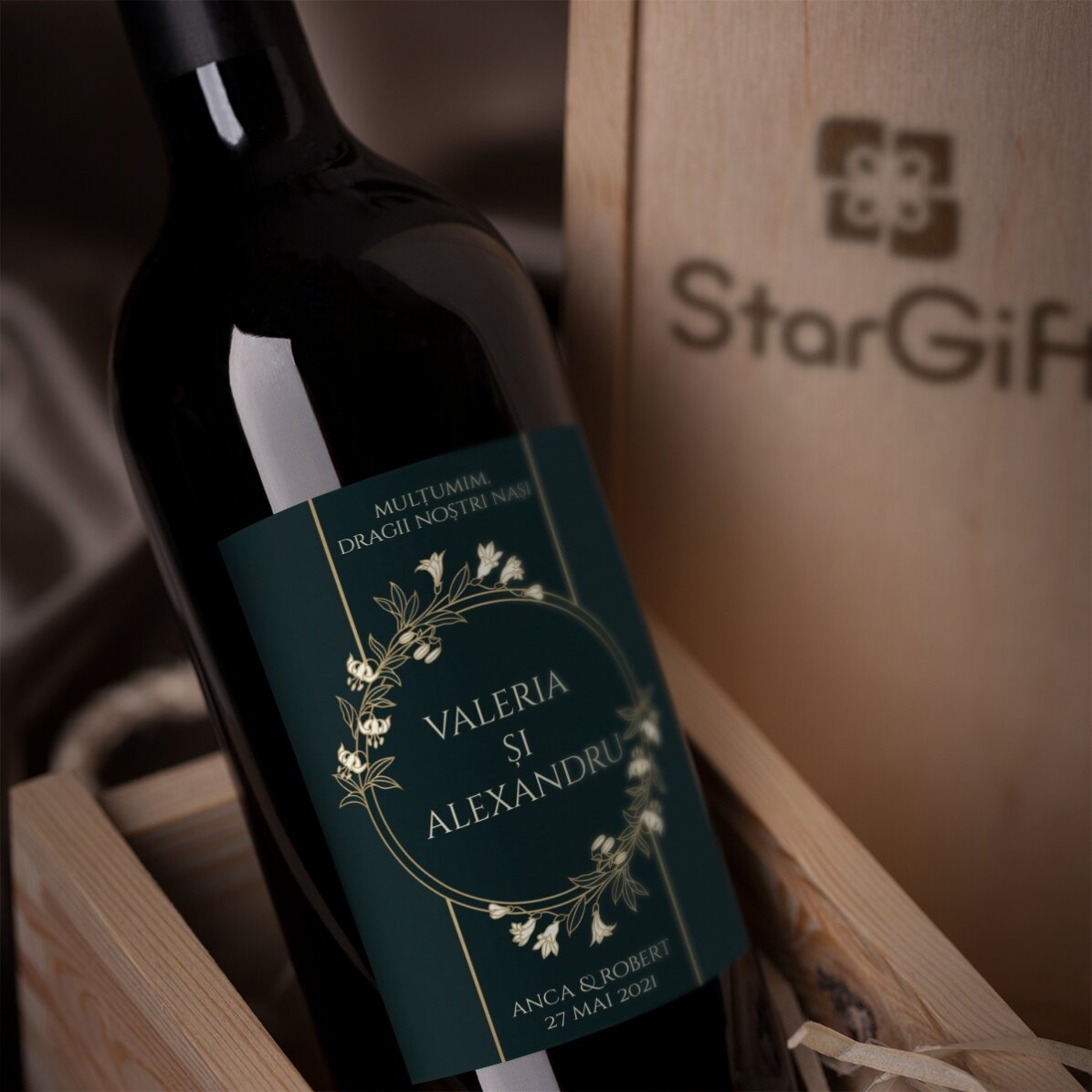 Wino z indywidualnym napisem – dla rodziców chrzestnych