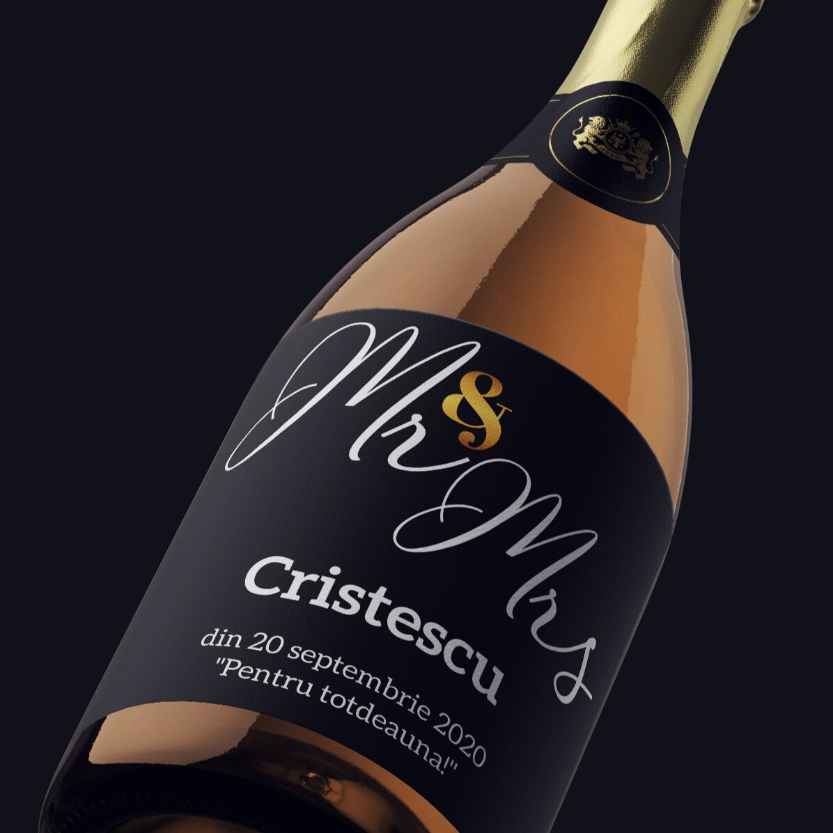 Personalised sparkling wine with text - Celebrating life