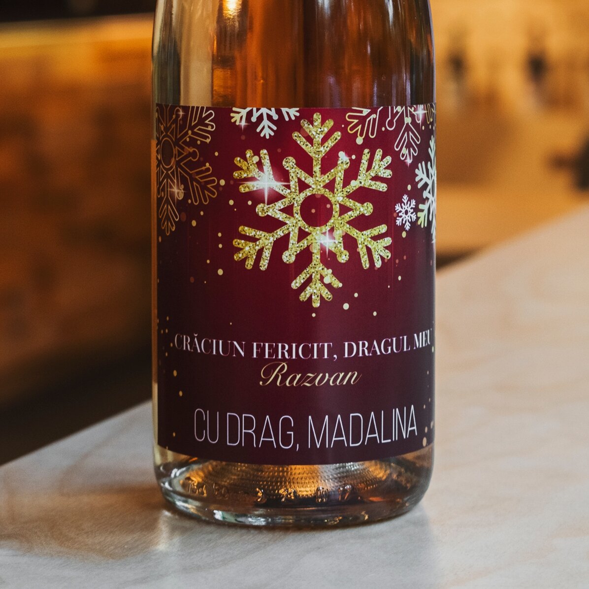 Wino musujące z indywidualnym nadrukiem – Płatki śniegu